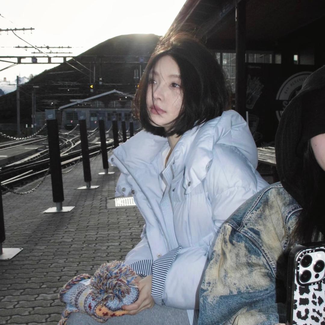 沁-