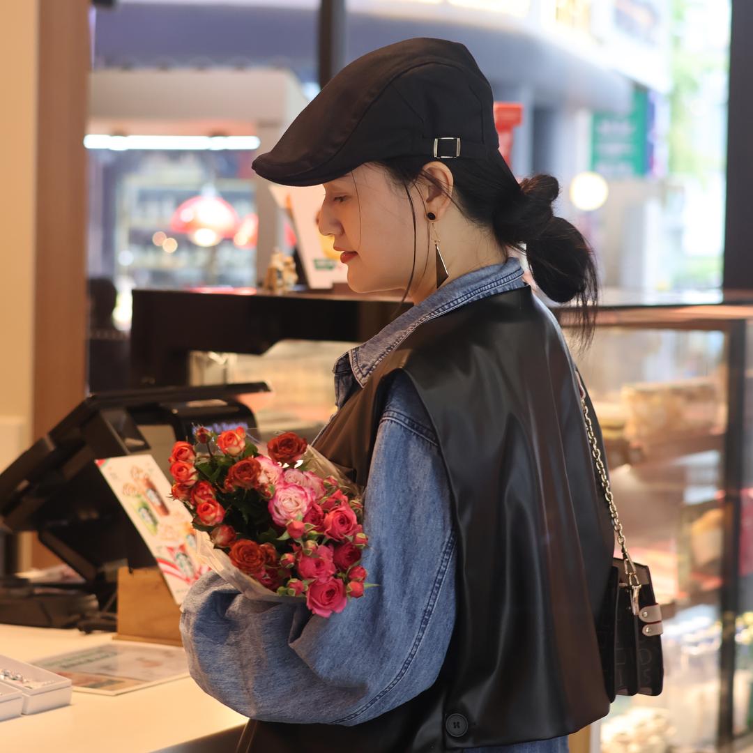 芳  芳