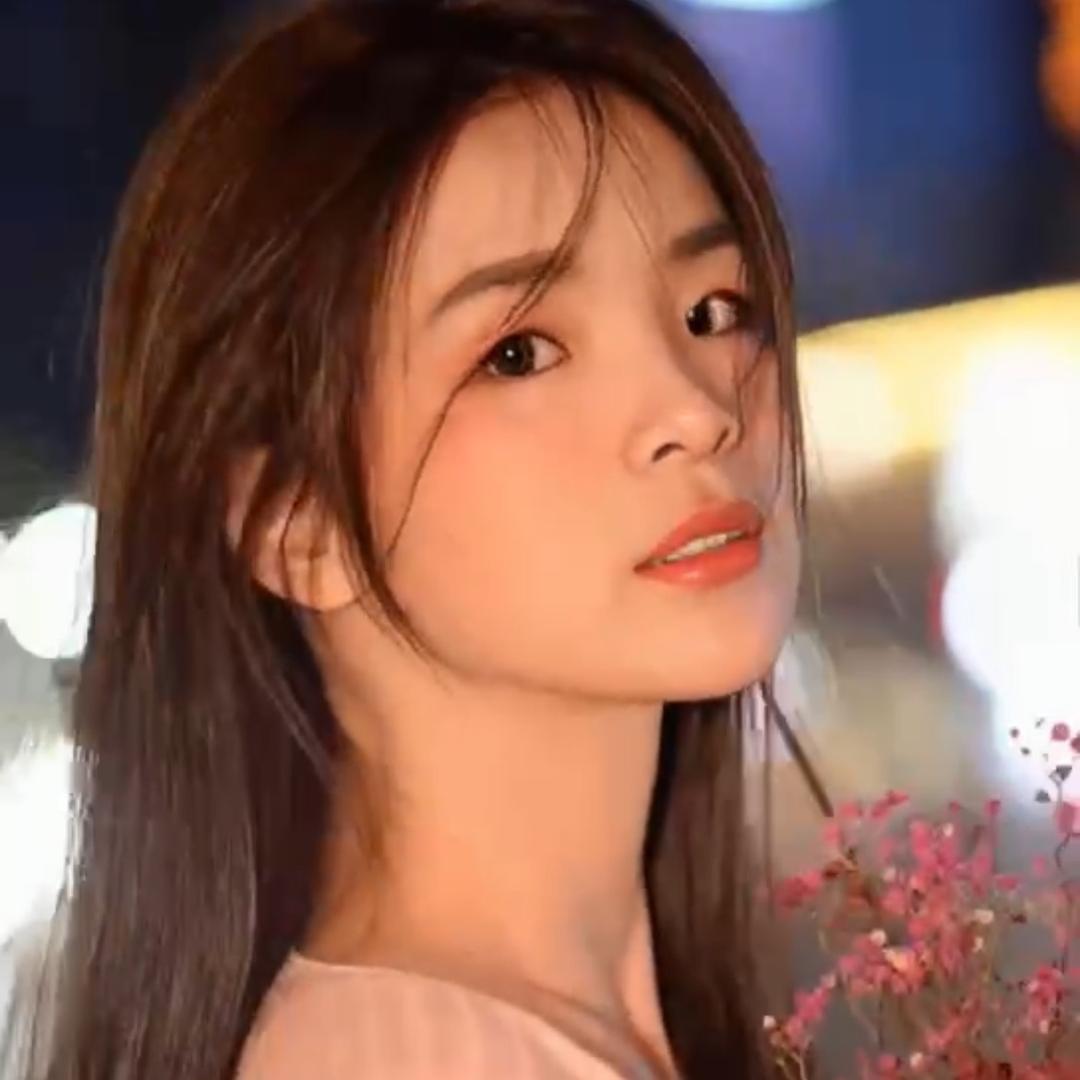 小雨姐姐🍓🍓