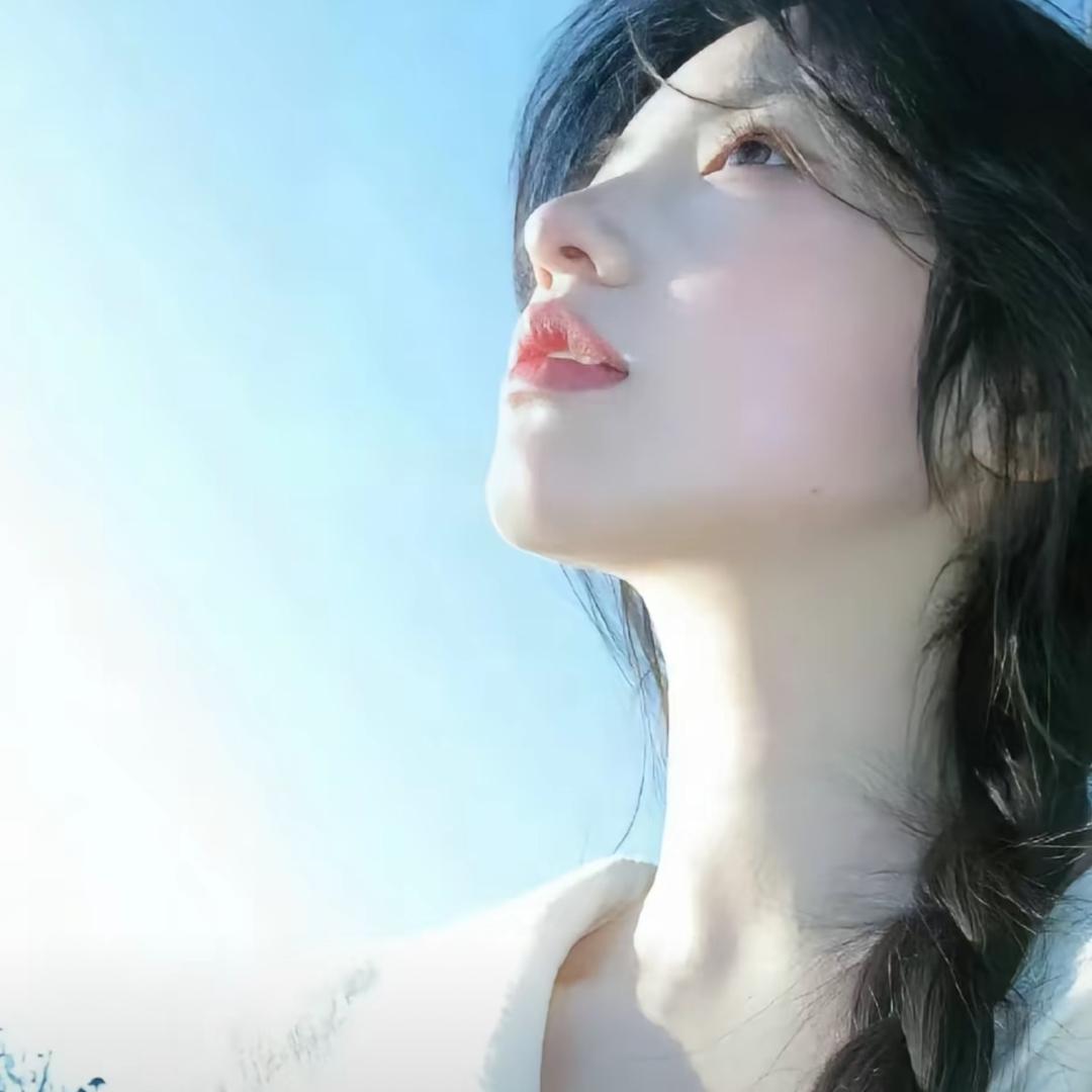 凌￴  ￴ ￴ ￴￴ ￴