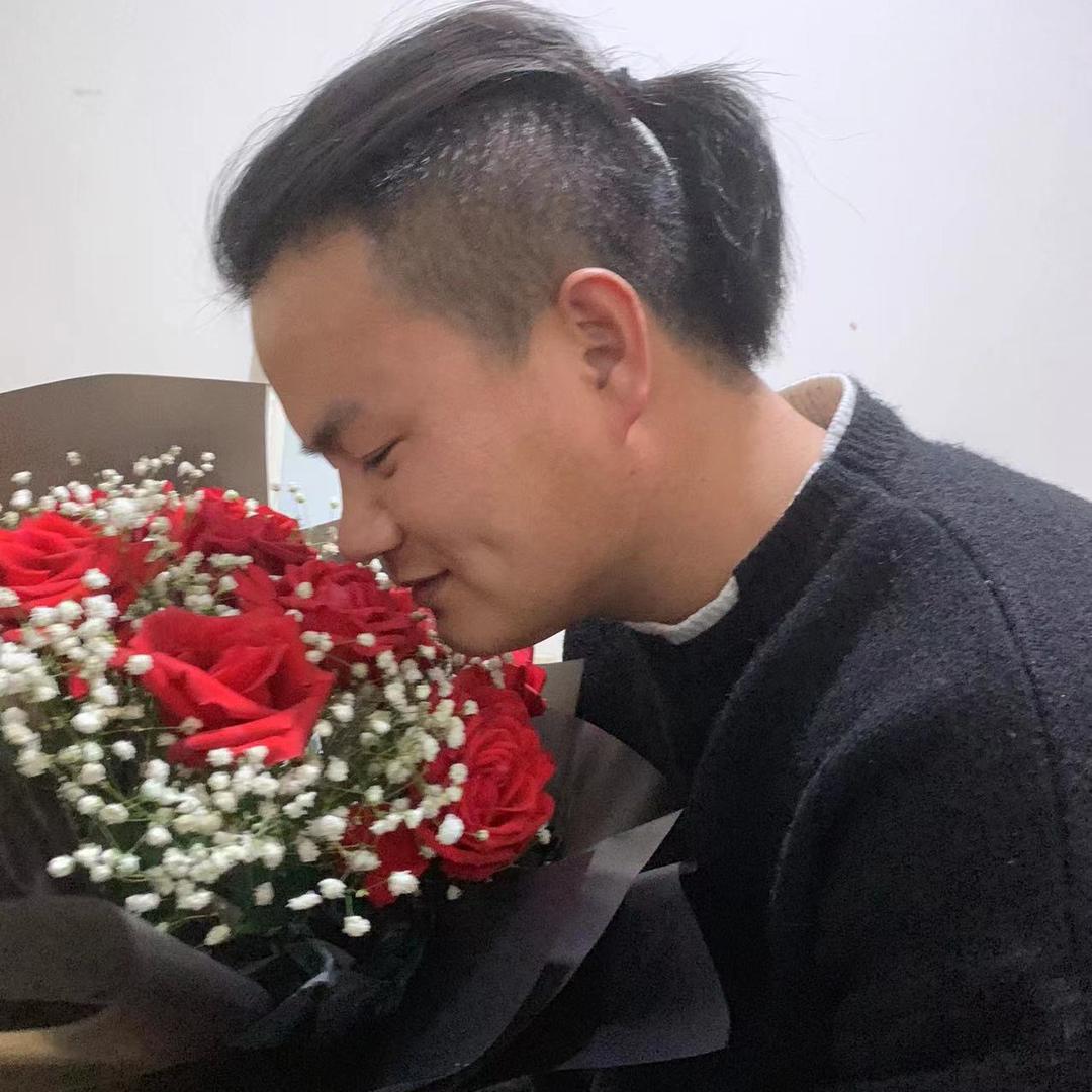 青岛启耀名车