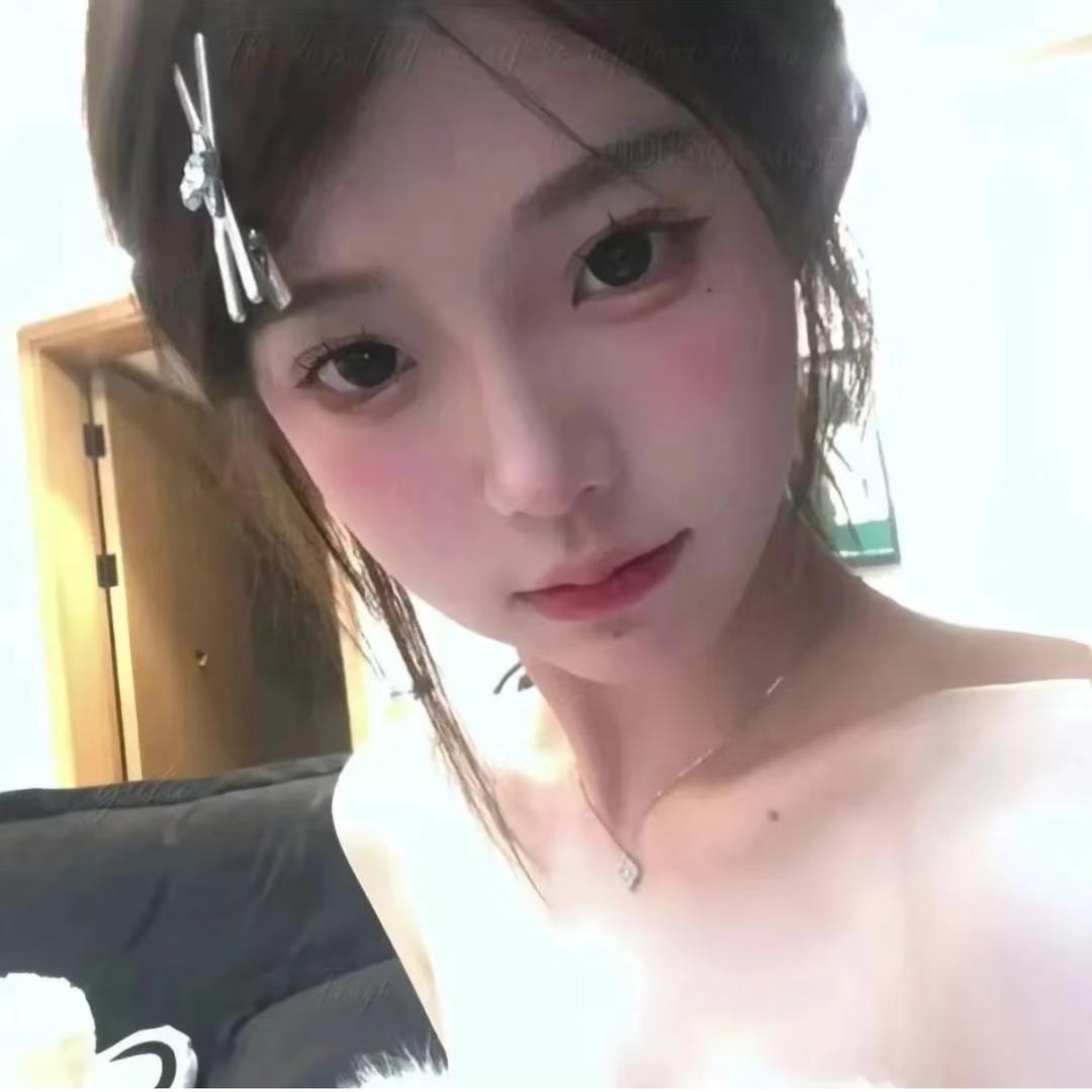 纯情忧郁白开水和霸道腹黑小兰花