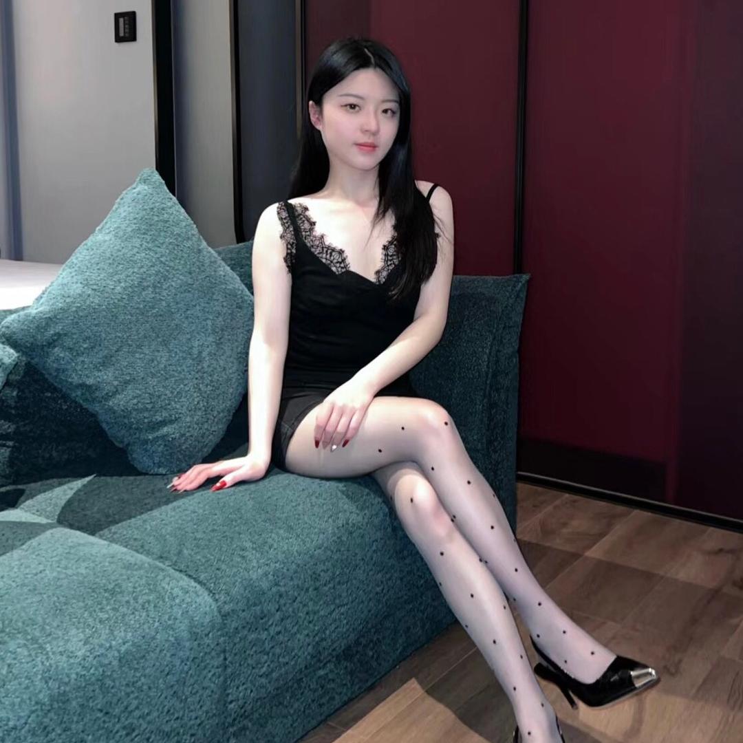 希希老板娘