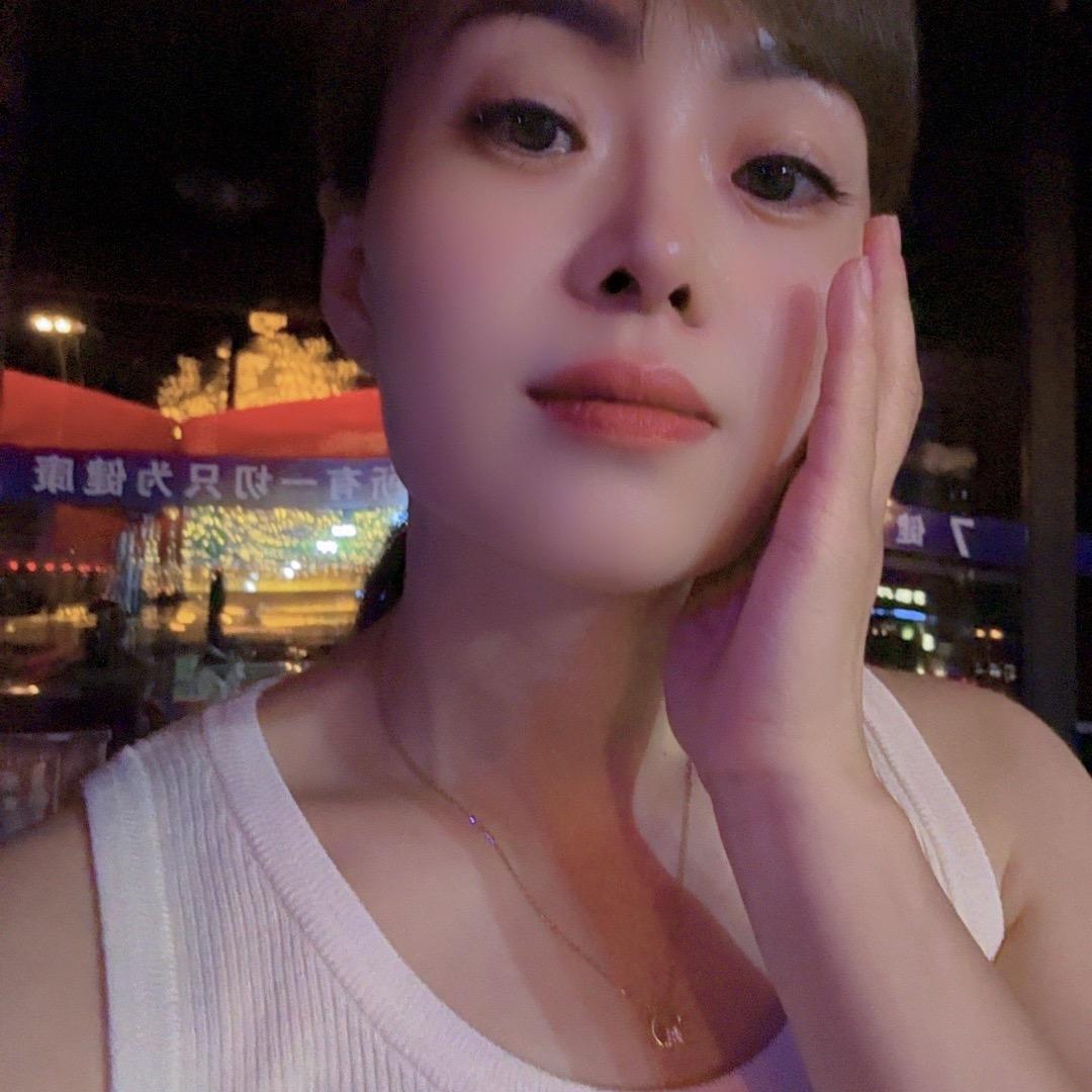 7健身俱乐部—萍萍