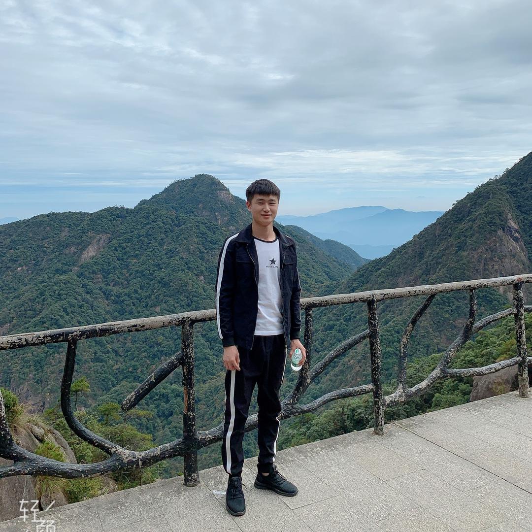 ′潘先生 。 | ′潘