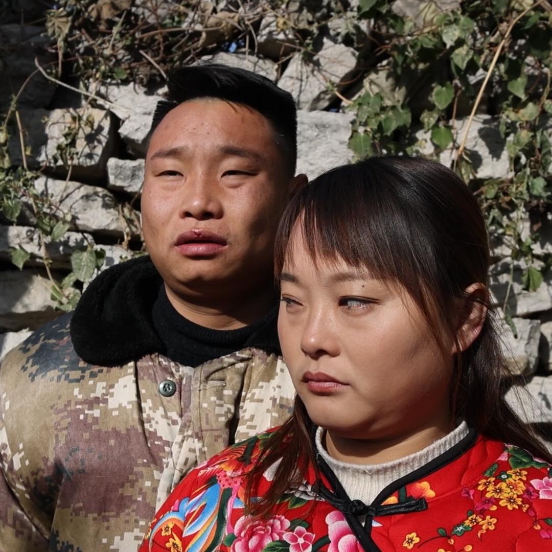 李膨勃
