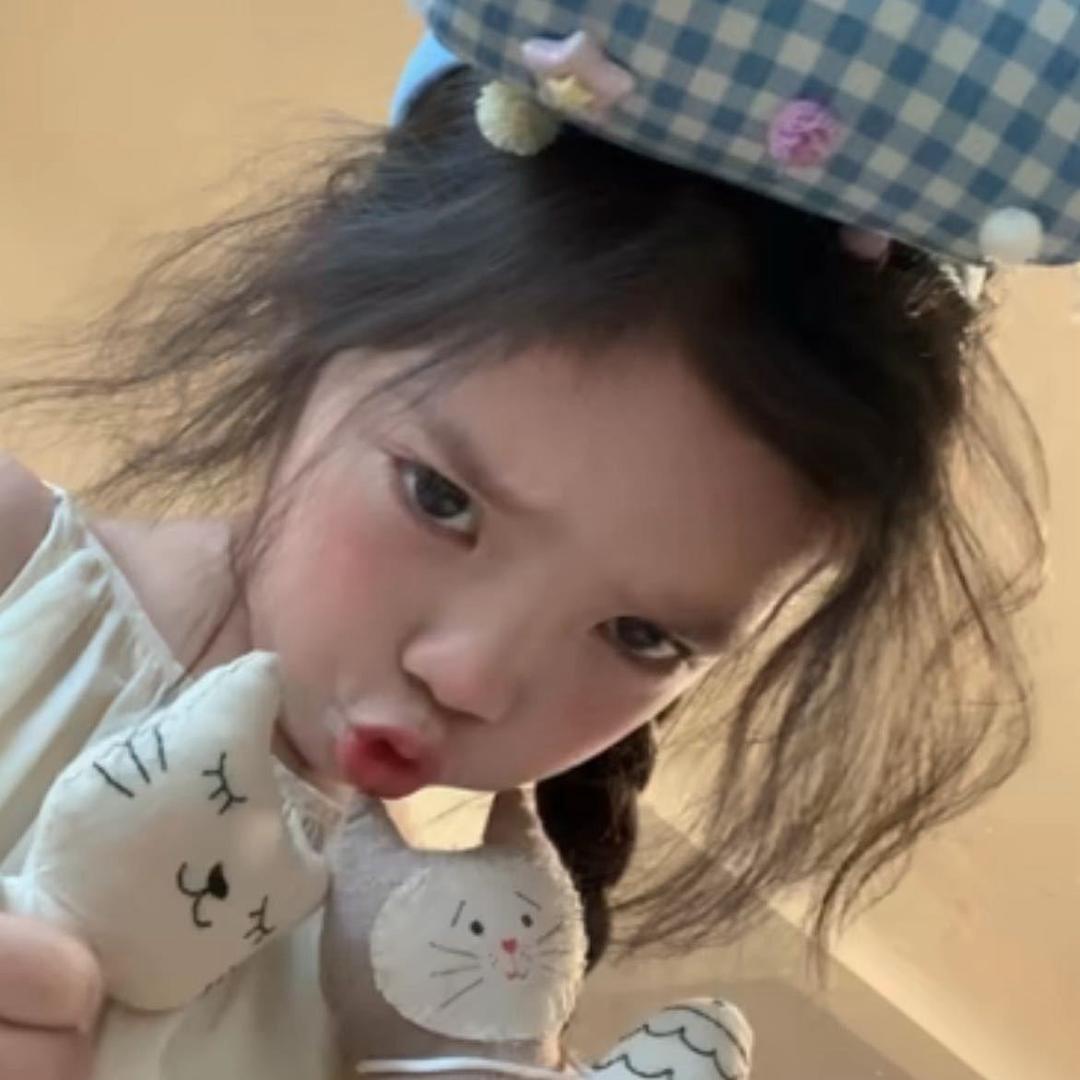 女1.