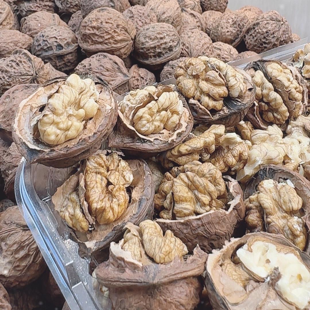 哀牢山老树核桃