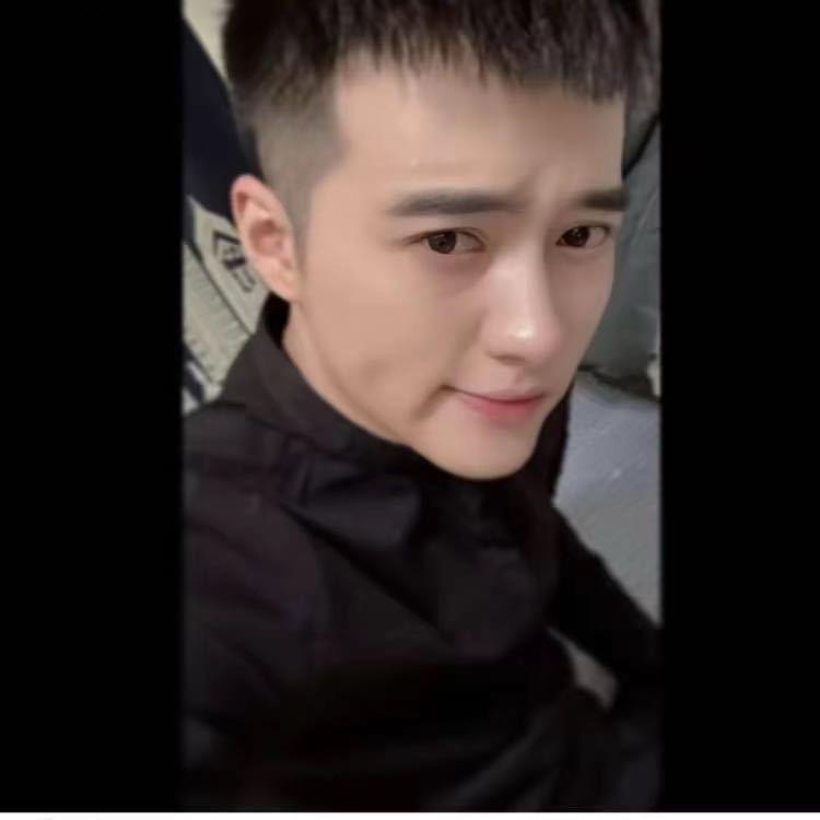 纯情小A