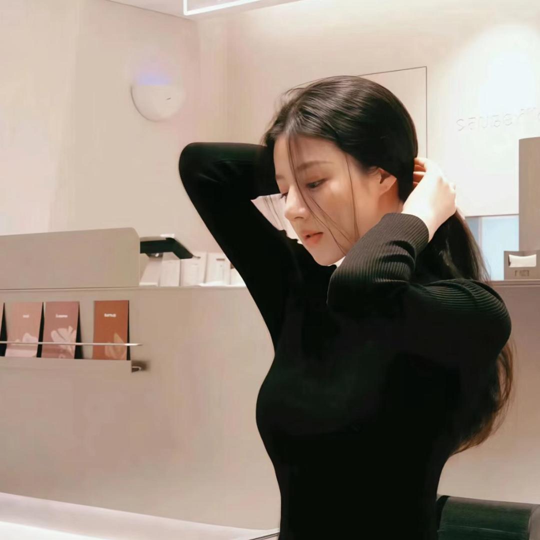 金猪猪🛍️（明通香香）