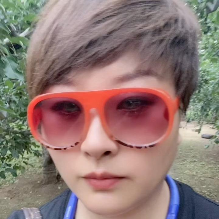 果园养殖的杨小咪