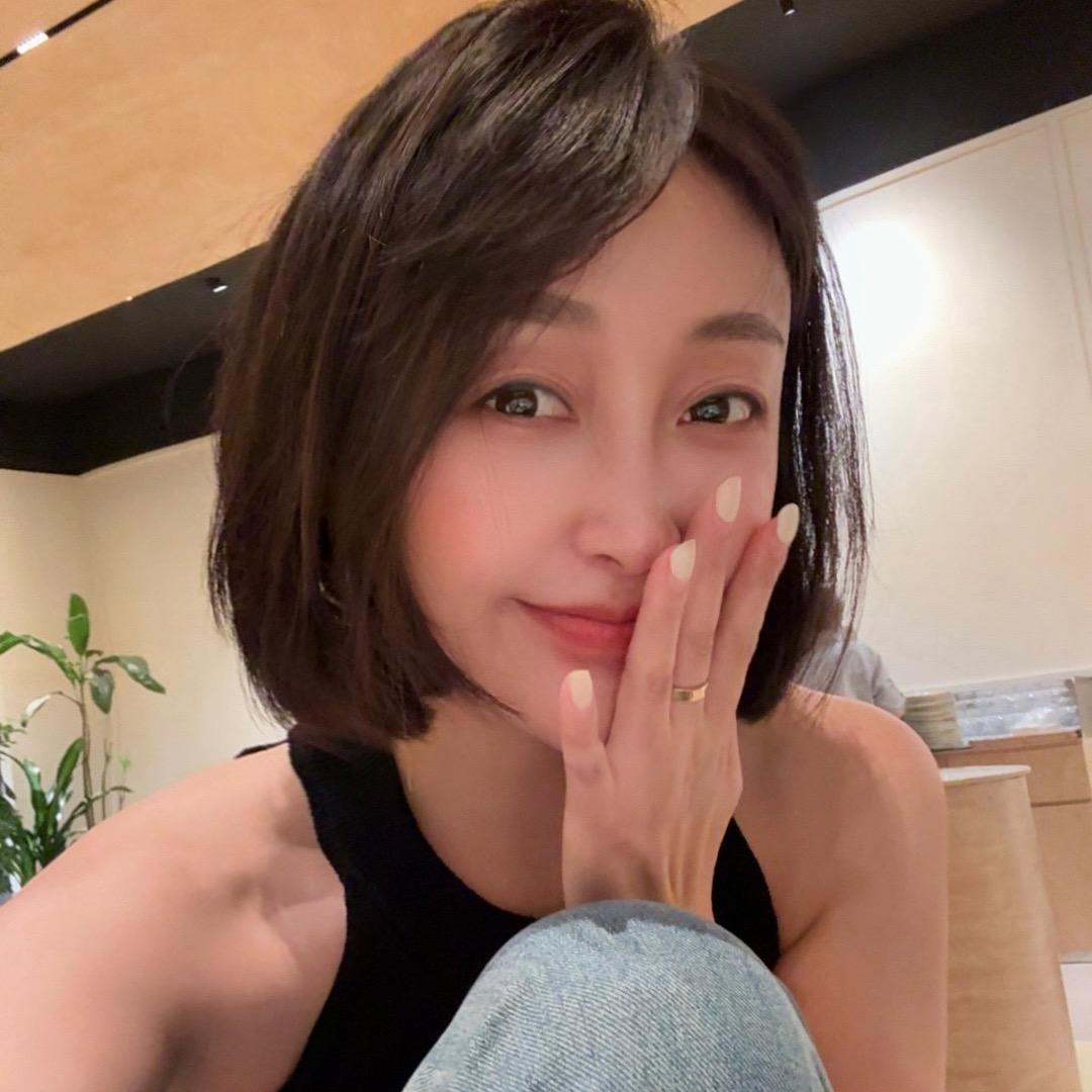 Lau.