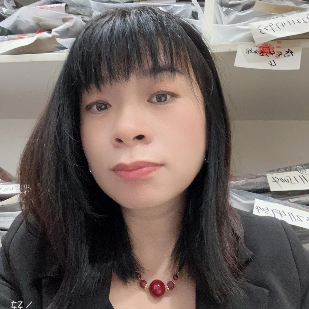 青丝挽妆