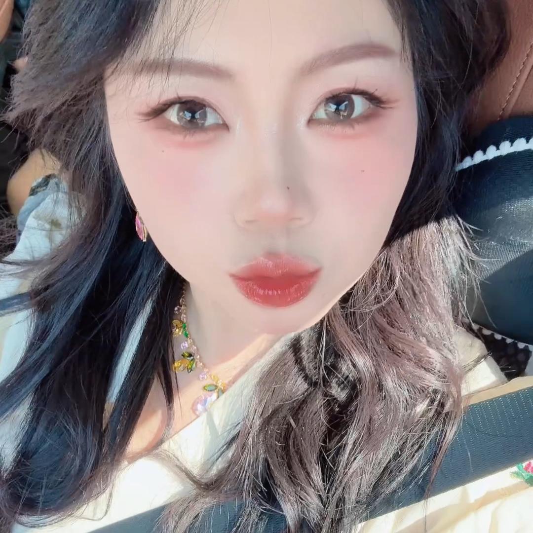 @爱吃火锅的小美姐姐