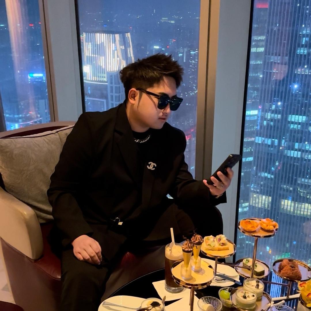 佳一羽毛接发
