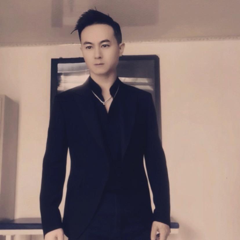 上官飞……🤵