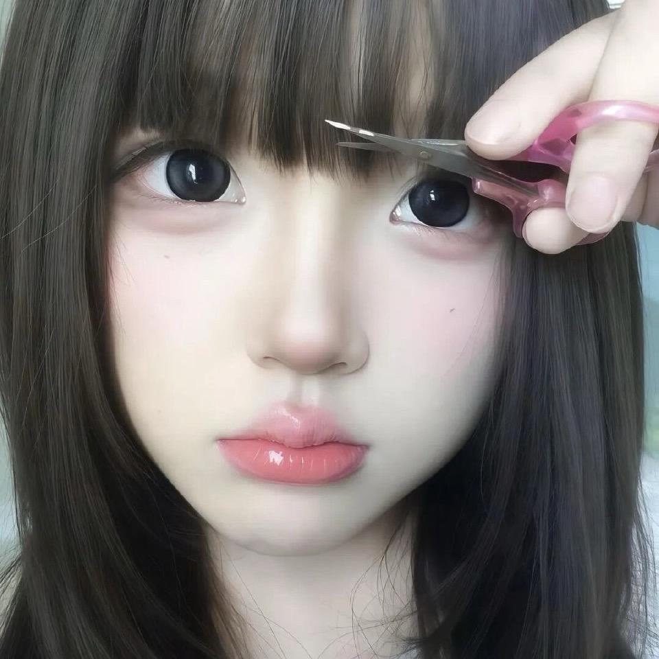 美女小田