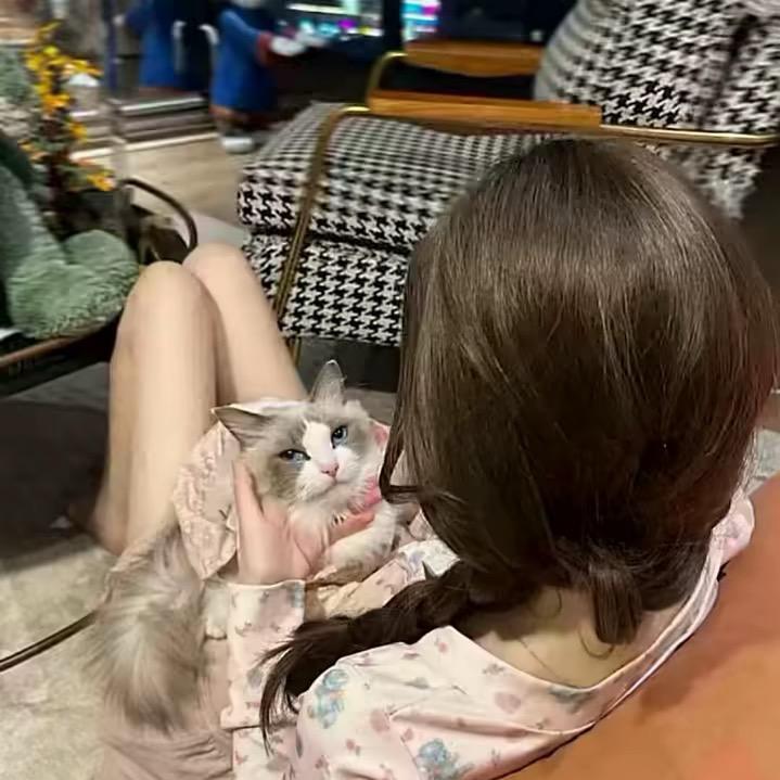 小妍