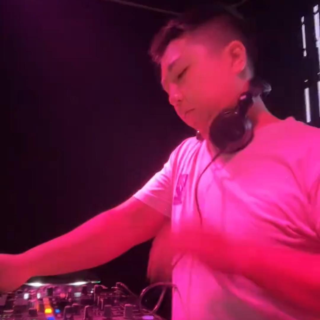 0766音乐派对订台的佬仔