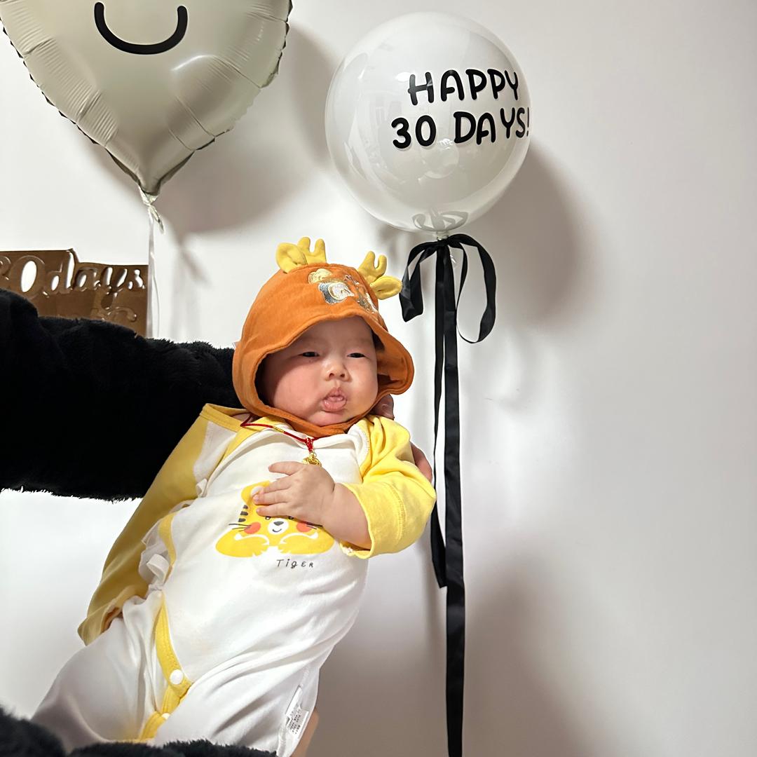 小小颜一家在育儿早教