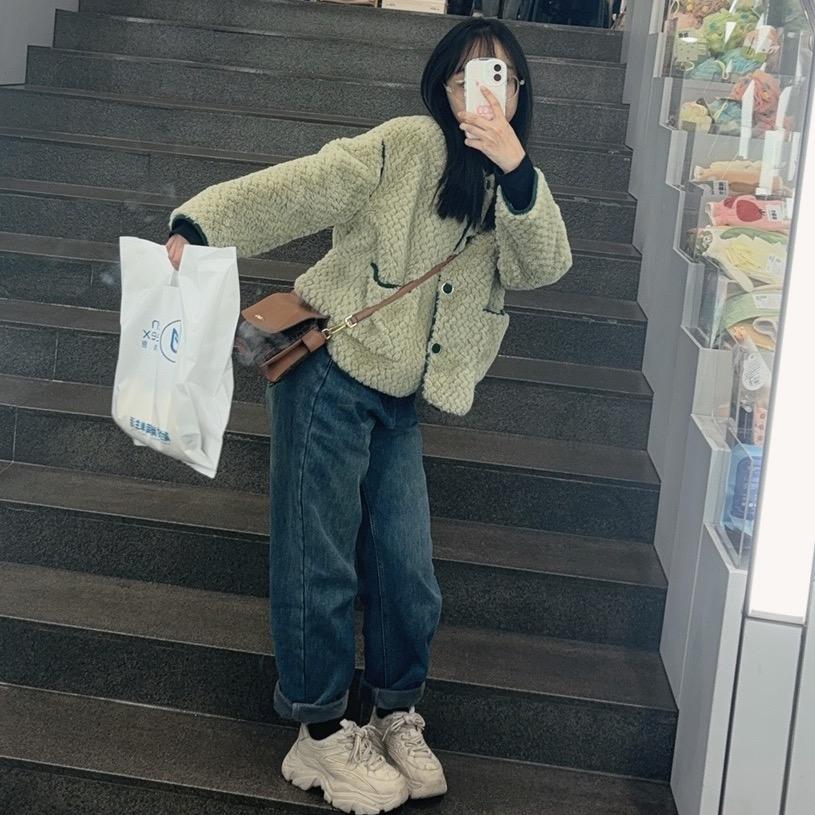 英子