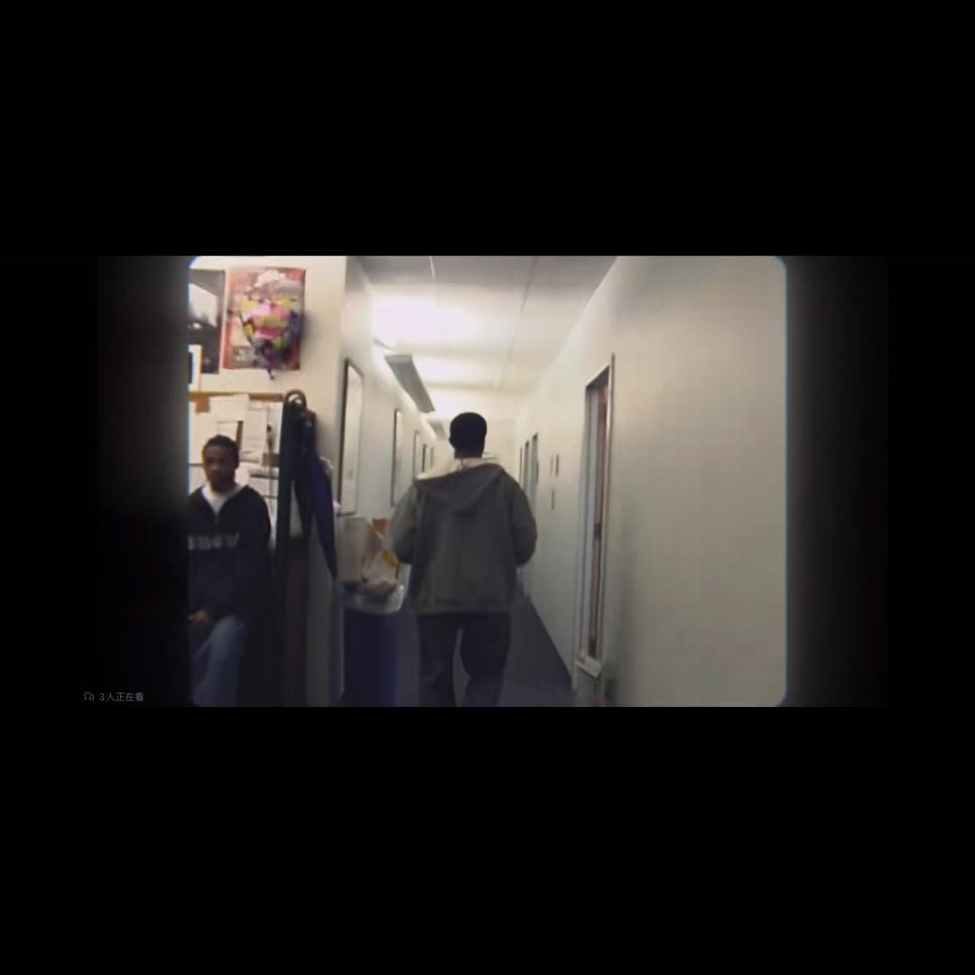 对方正在输入…