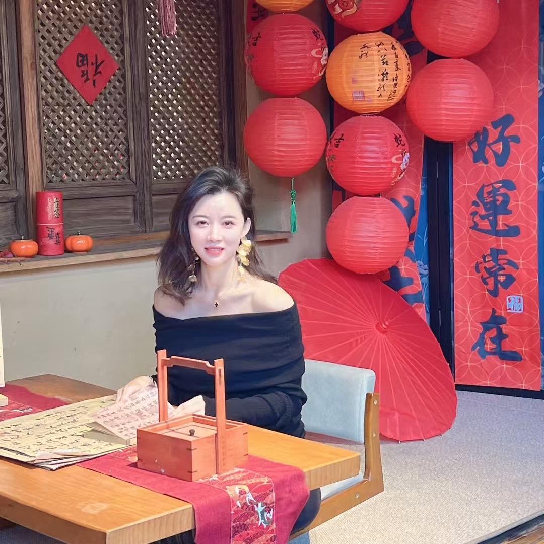 瑜悦普拉提小敏敏敏