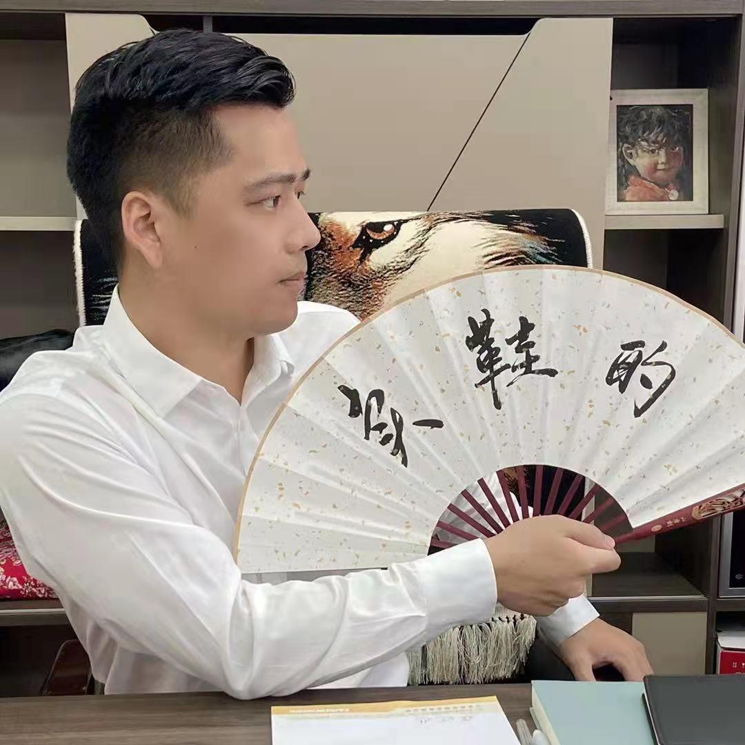 铁南哥(拖鞋全部清了)