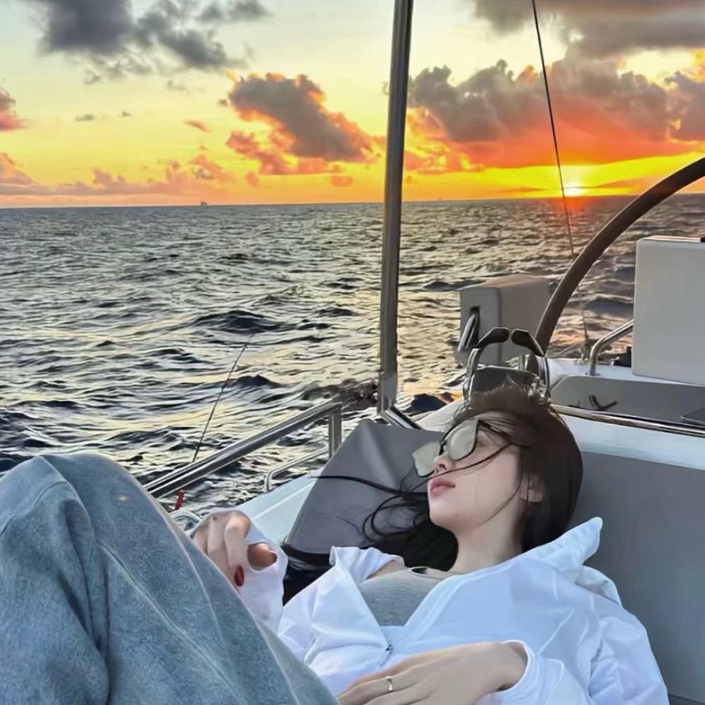 雄创秋秋带你吃喝玩乐