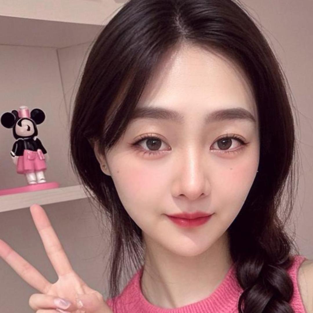 小可爱💋💋💋
