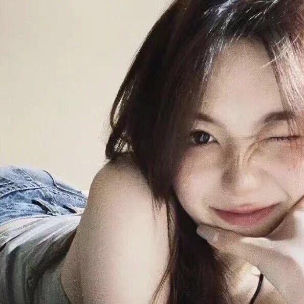 伊衣吆吆女装自助式体验店