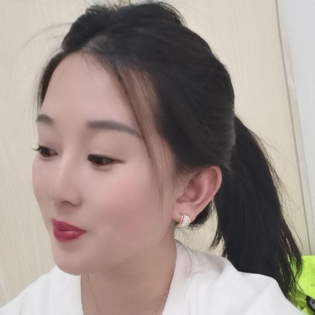 小甜橙.，