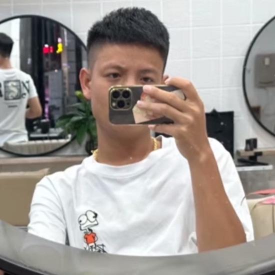 杨明