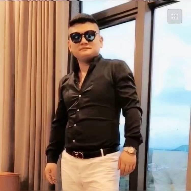 山磊哥