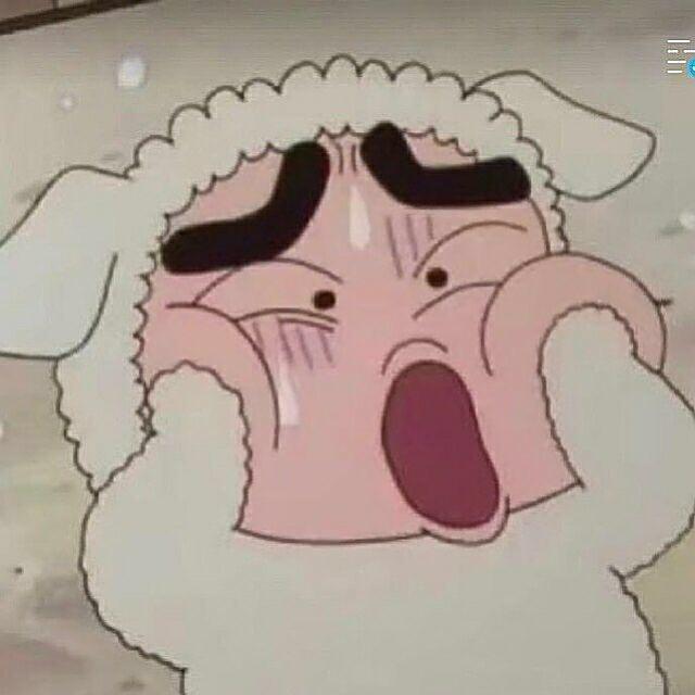 小新在睡觉