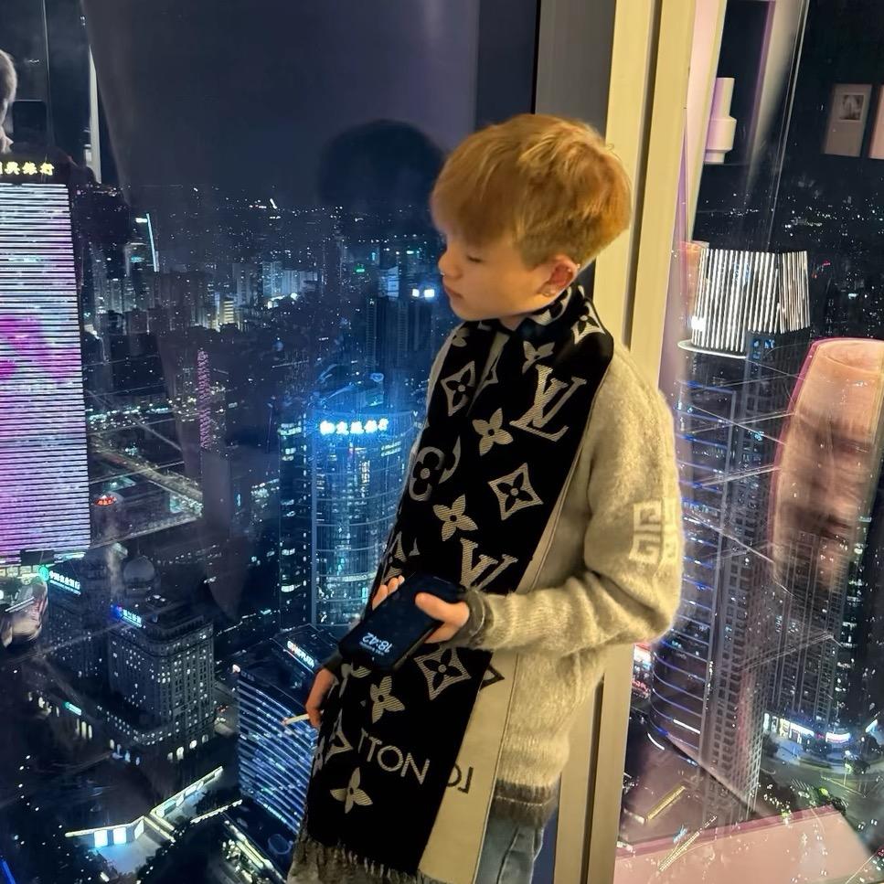 LV