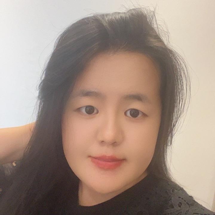 大 脸 妹