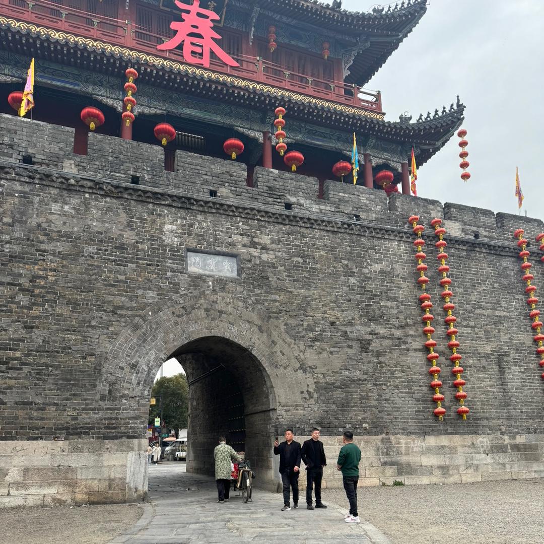 地摊东哥