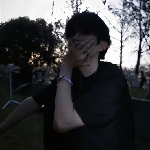 L7zzcyiten