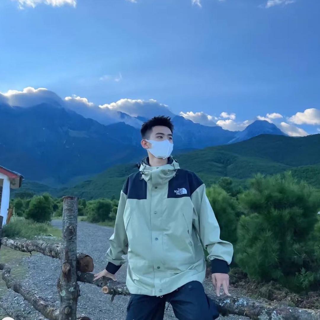 蓝了个鲸📸