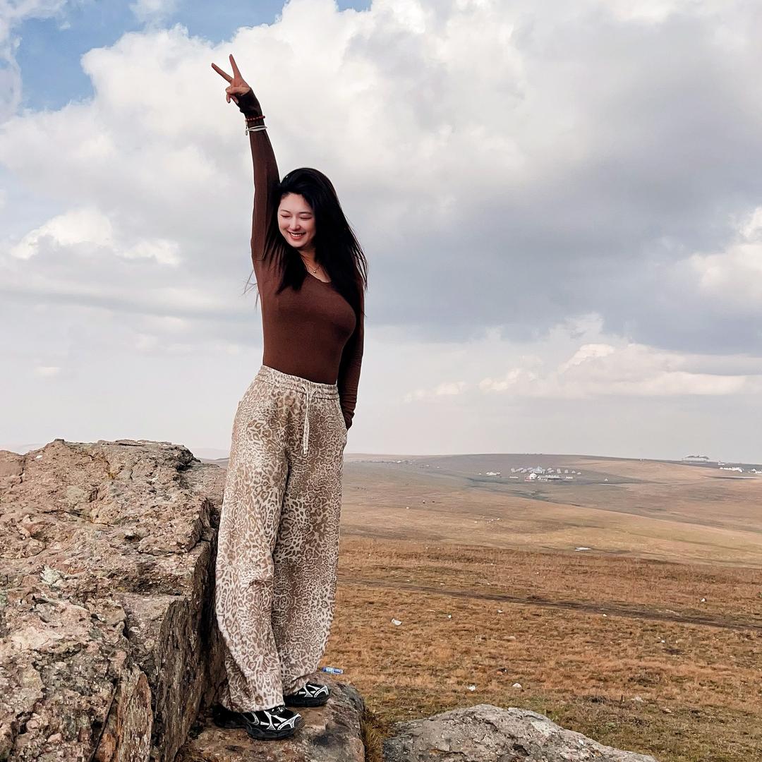 请叫我蓓蓓🌻péi péi