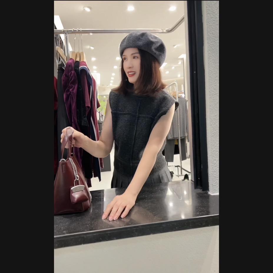 丫丫女装工作室