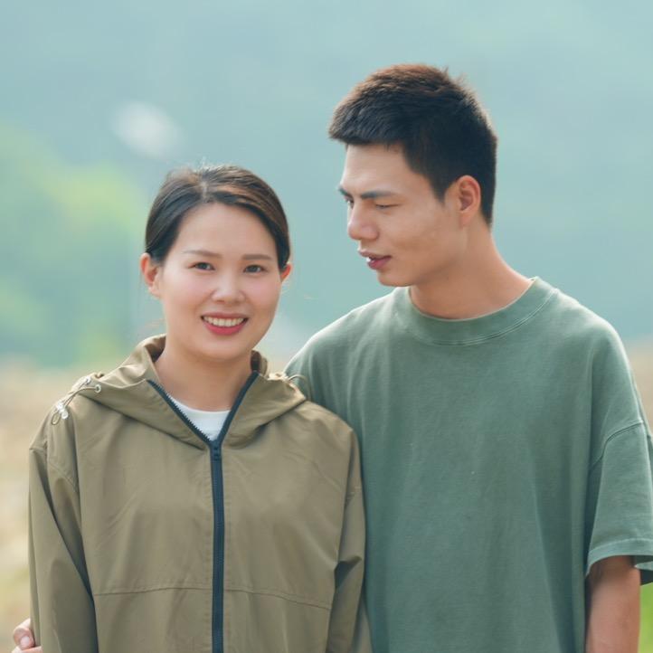小雪和婆婆的旷野农场