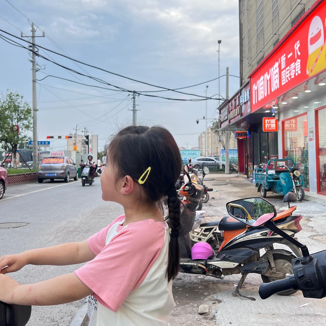 两个神兽的妈👵