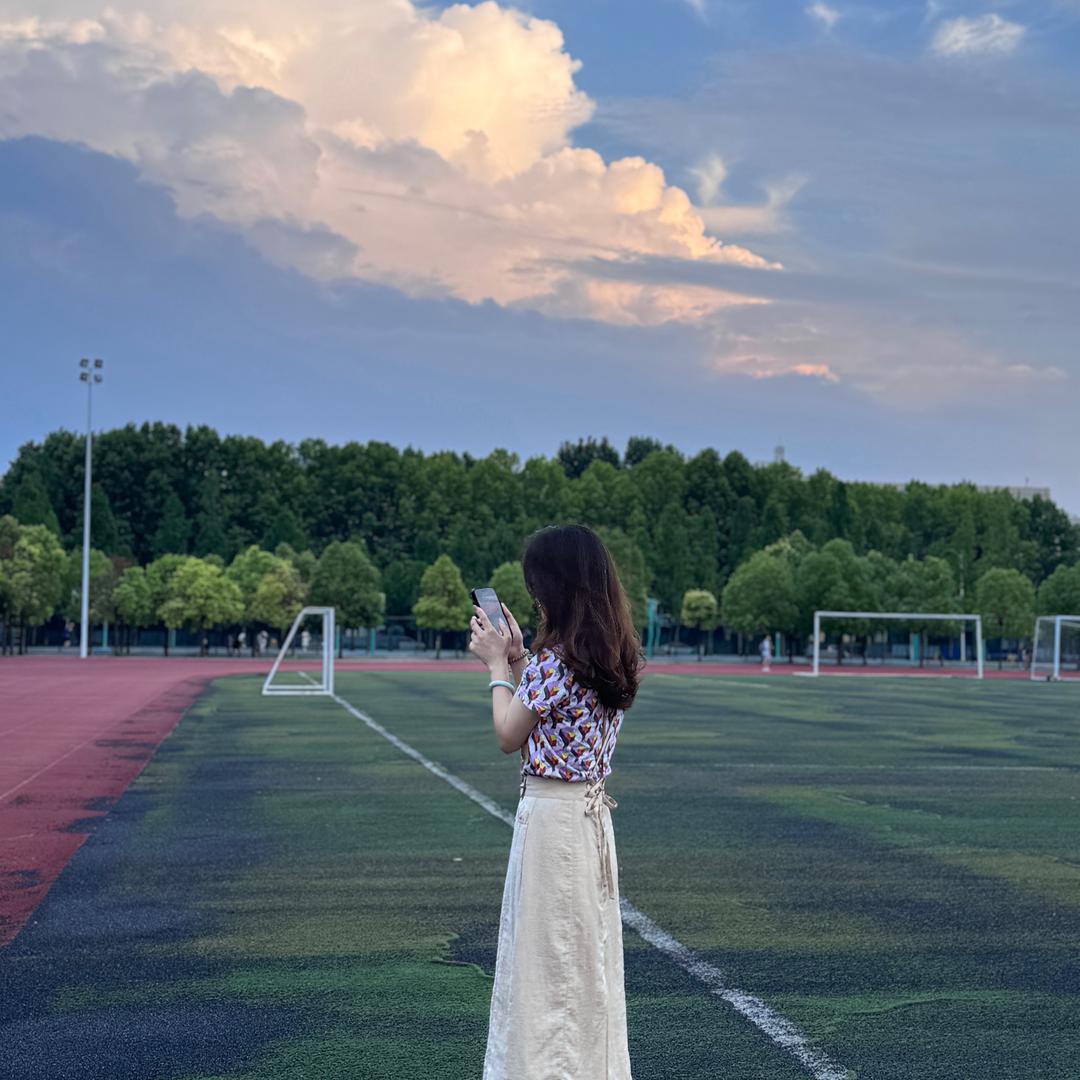 腾阅艺术💃～李老师