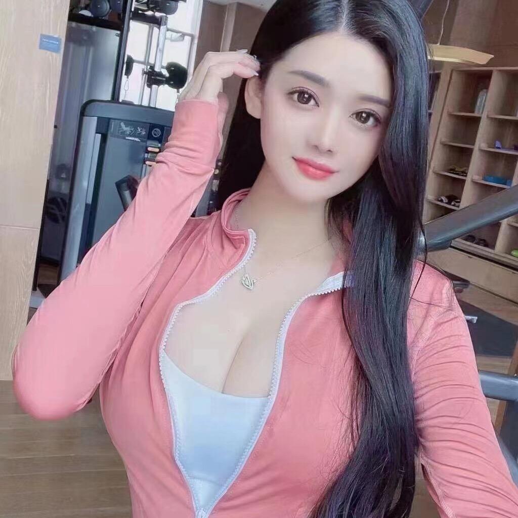 爱美的男孩