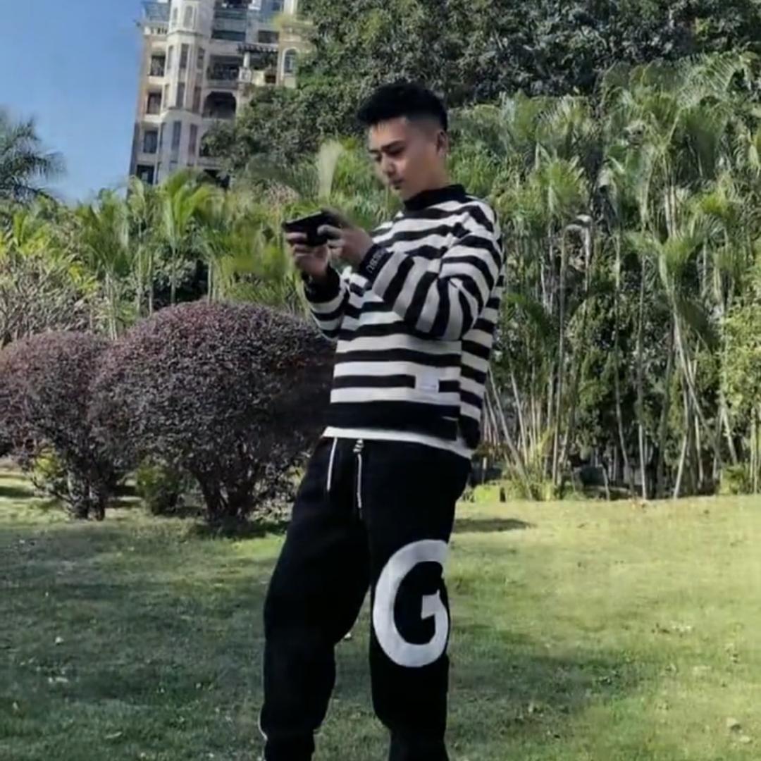 超哥男装（武汉撤柜仓）