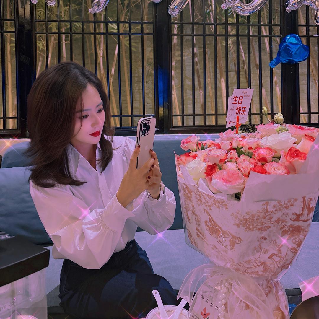 临夏月子中心女老板😉