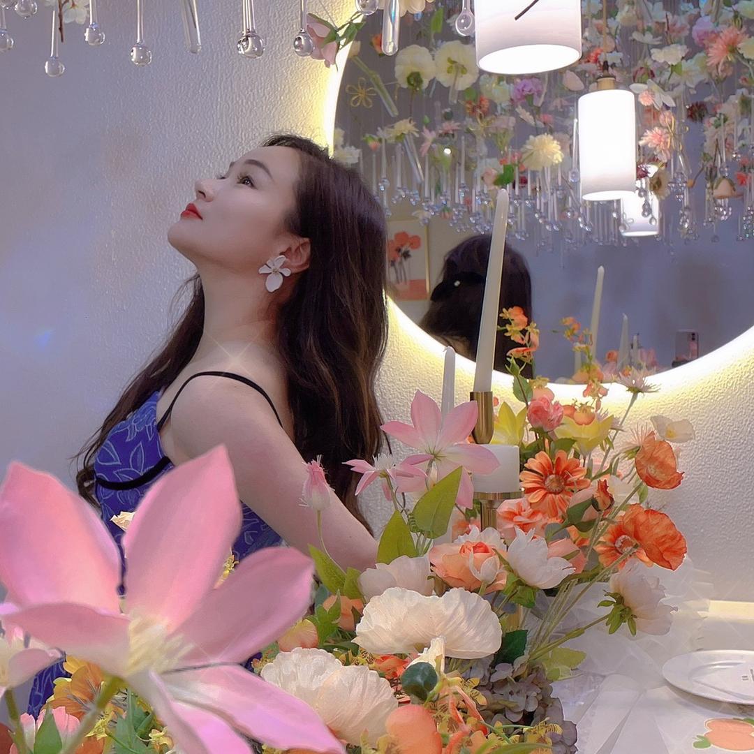 二里岗子怡