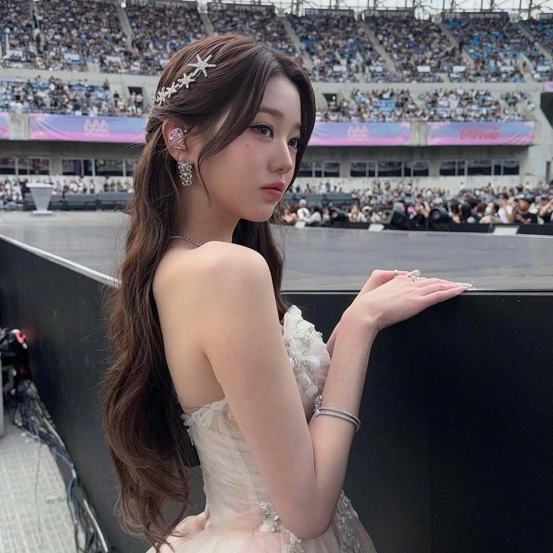 捏捏我的小猪包